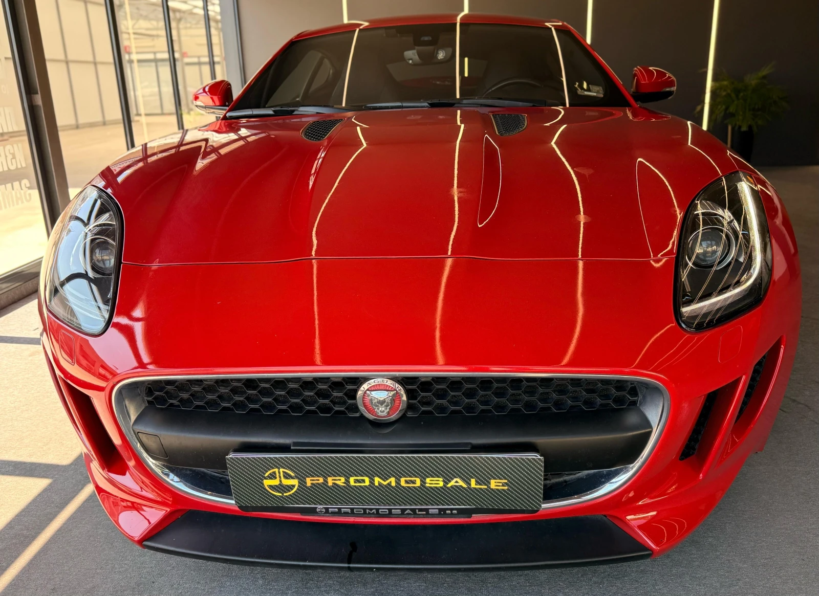 Jaguar F-Type  P340 V6* Automatic* Лизинг* Meridian - изображение 5