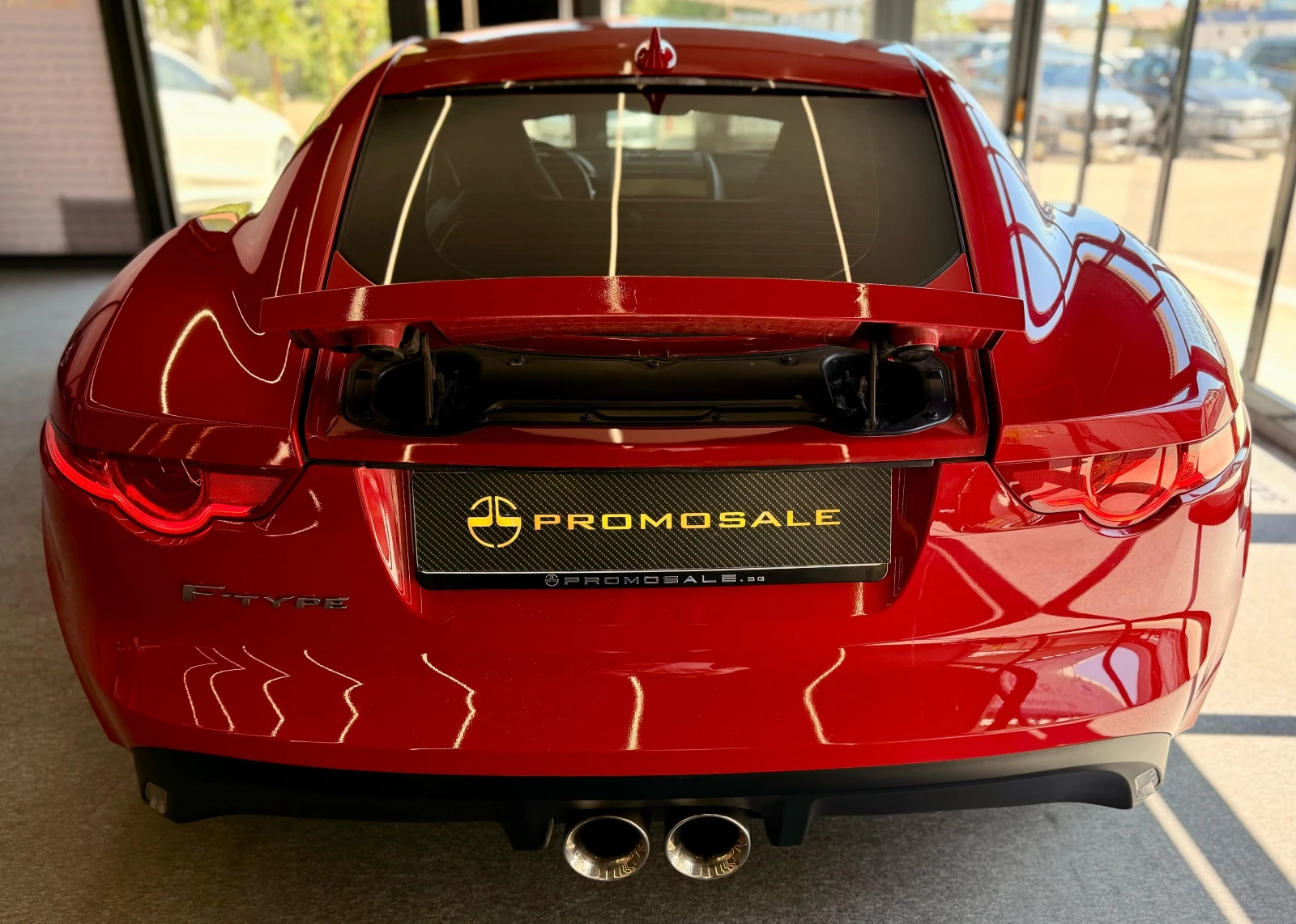 Jaguar F-Type  P340 V6* Automatic* Лизинг* Meridian - изображение 4