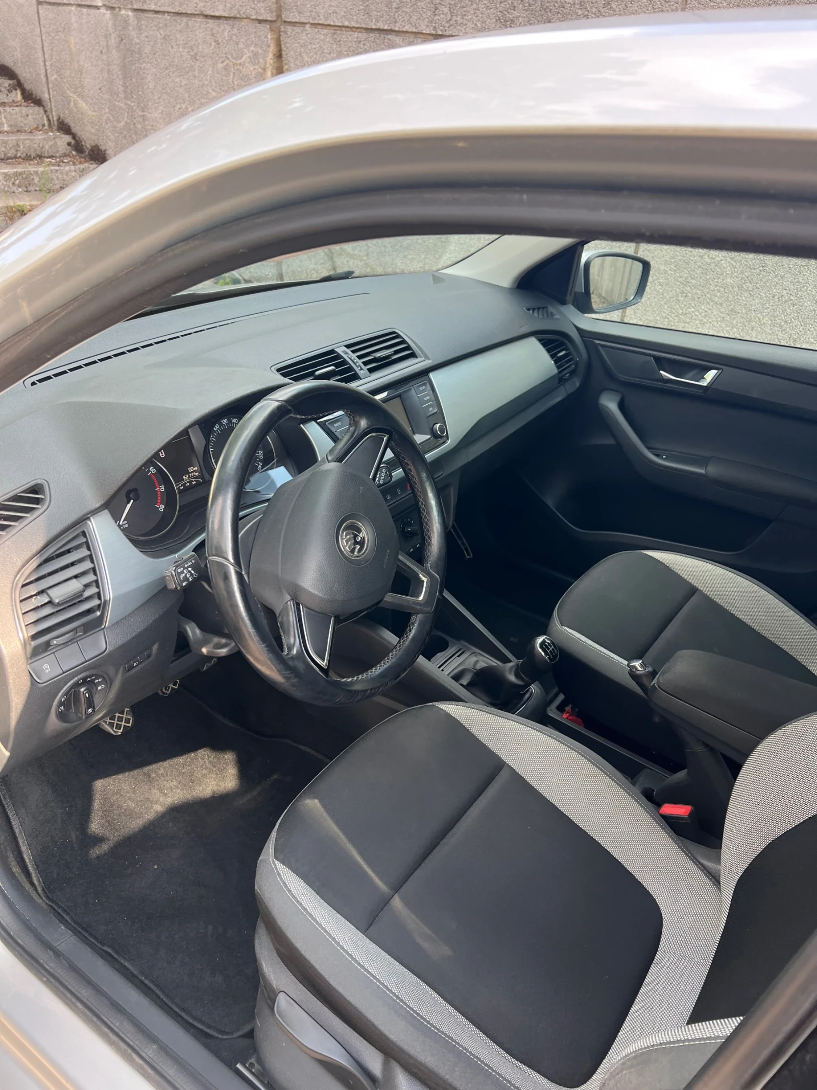 Skoda Fabia  - изображение 4