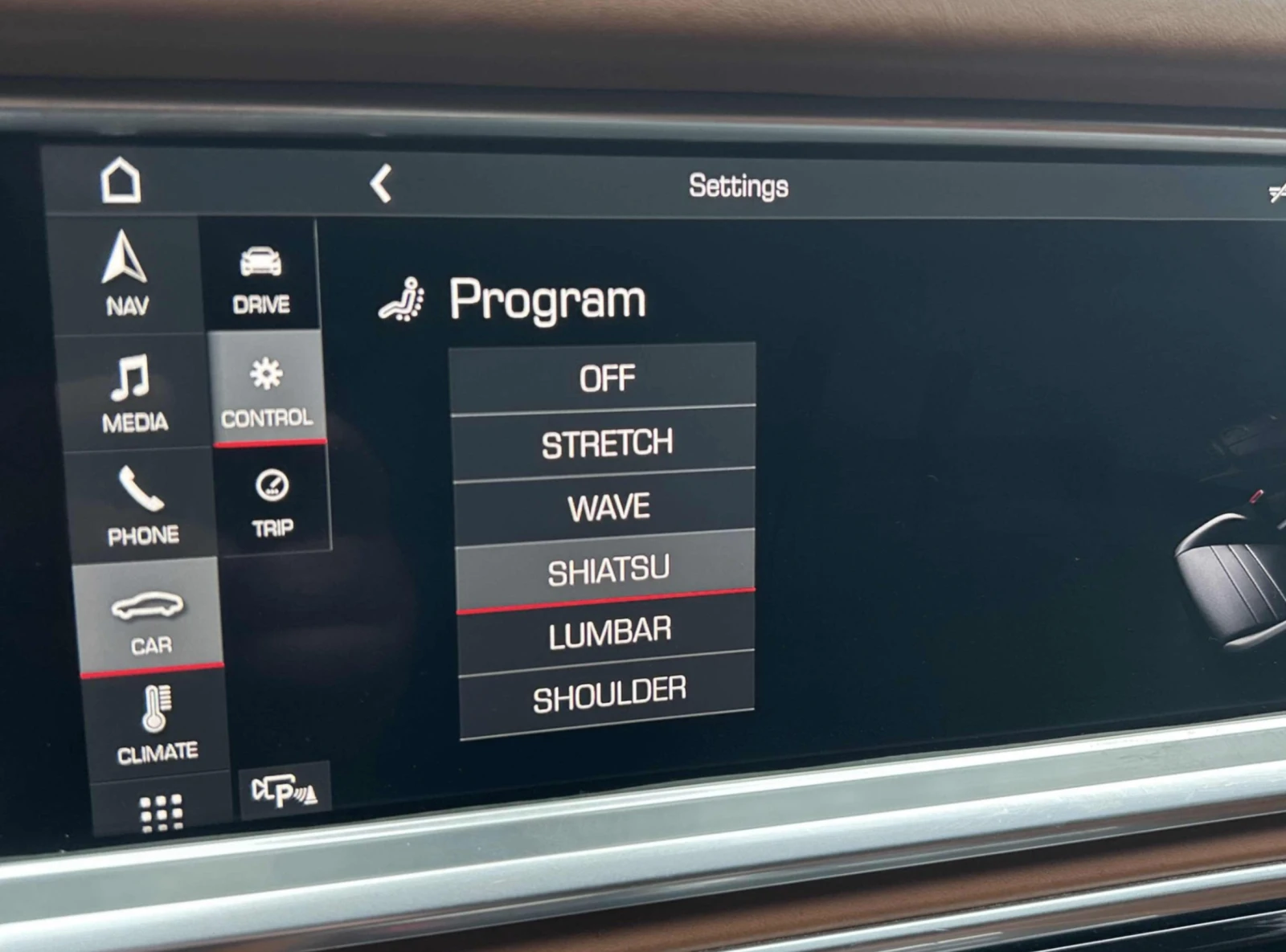 Porsche Panamera 4 AWD INDIVIDUAL MASSAGE NIGHT VISION АВТОКРЕДИТ  - изображение 9