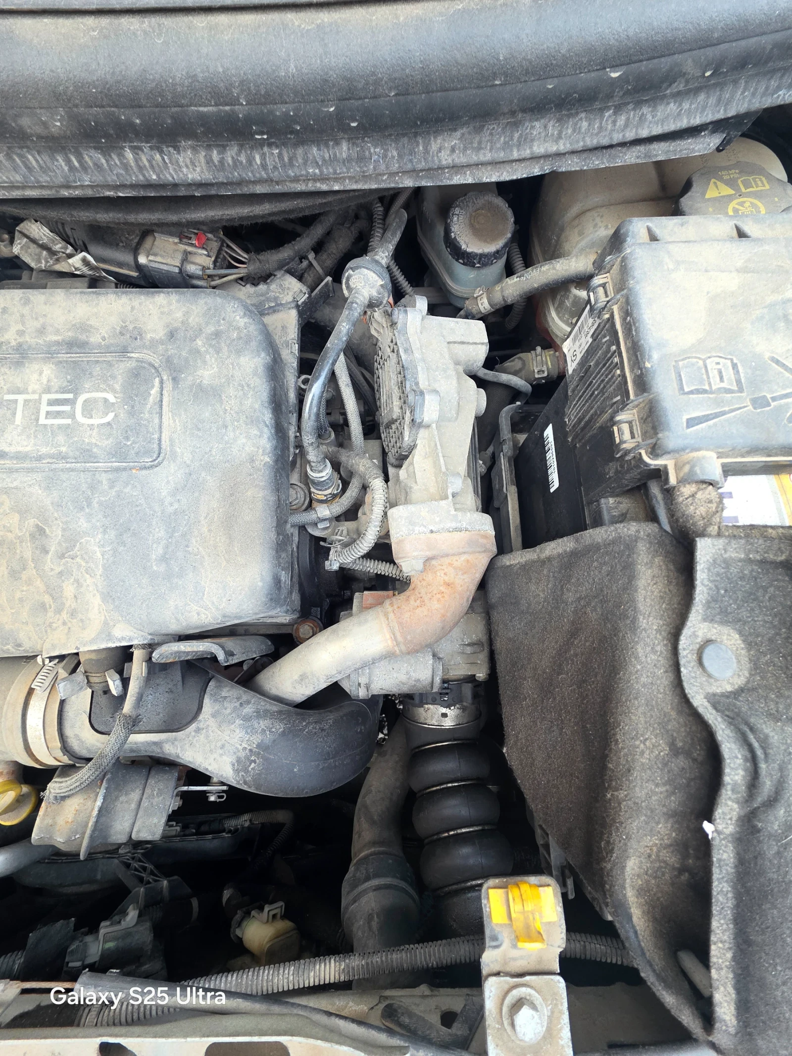 Opel Meriva 1.7cdti, снимка 15 - Автомобили и джипове - 53765235