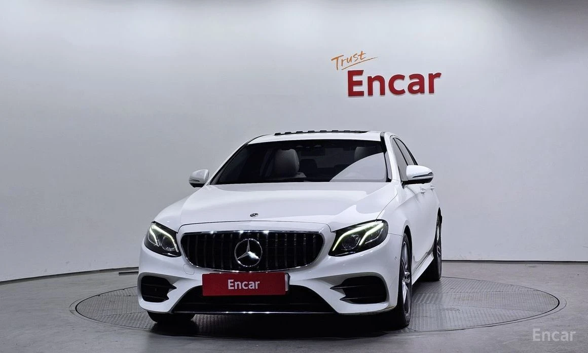 Mercedes-Benz E 300  - изображение 3