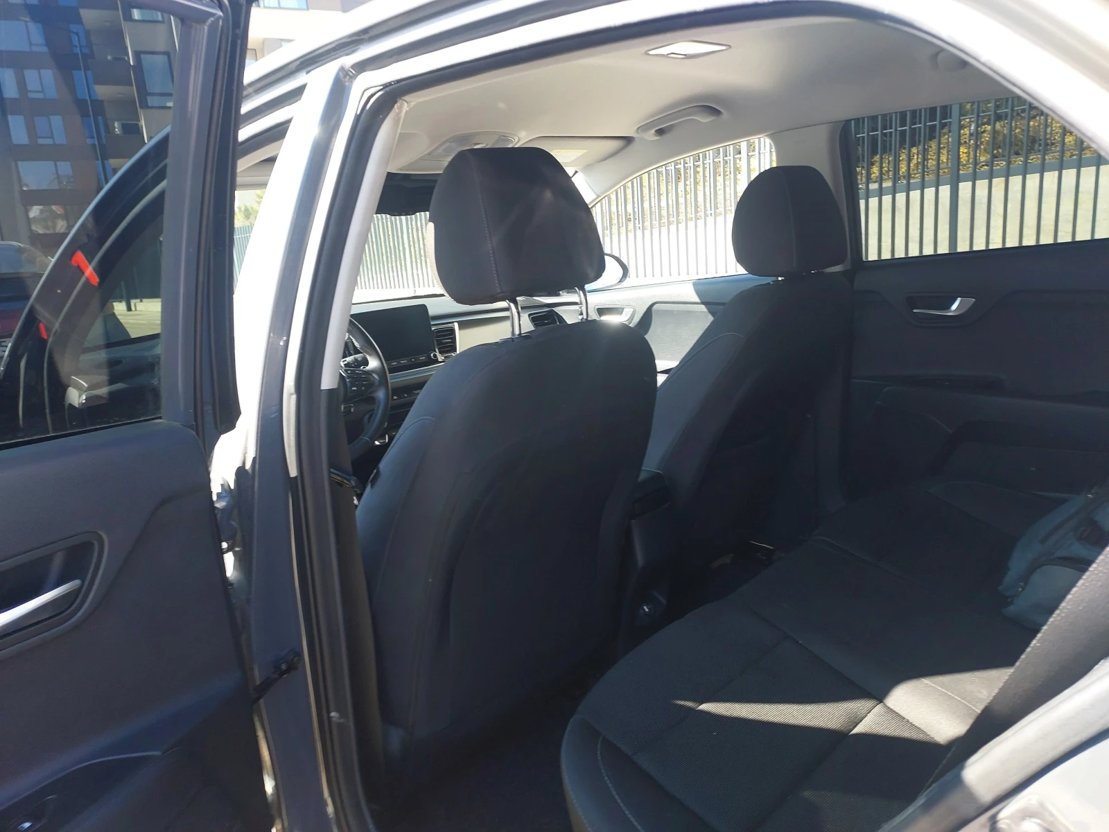 Kia Rio FL 1.0 LX 7AT 5D. ��������. ���������.  | Mobile.bg � ����������� 5