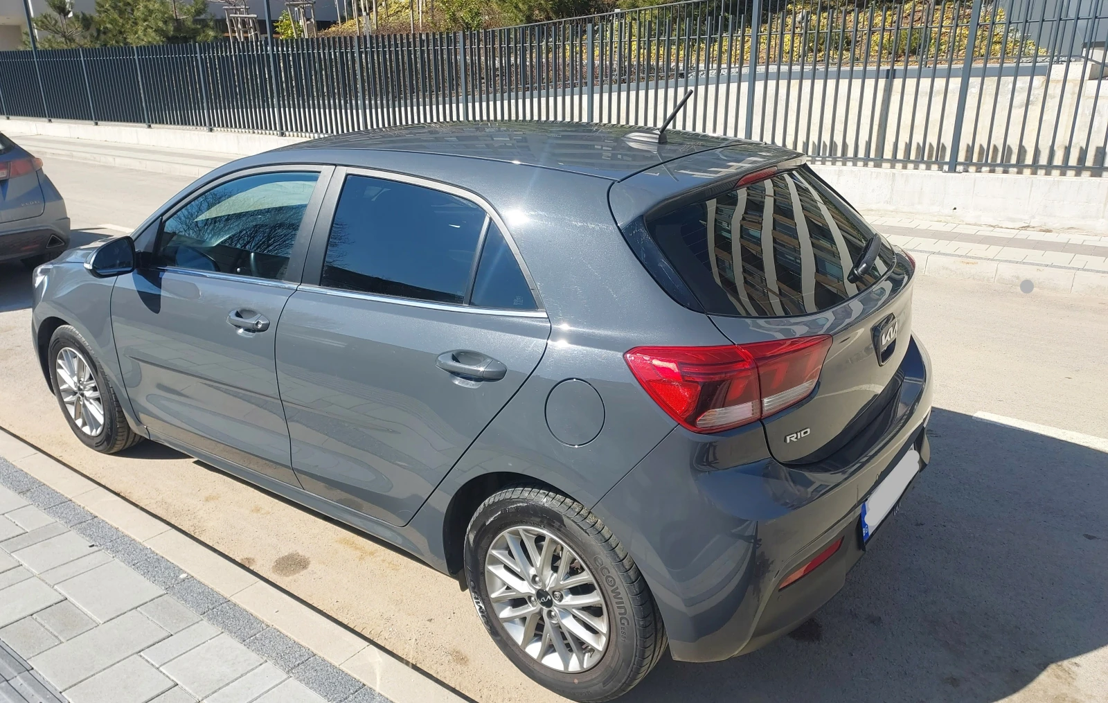 Kia Rio FL 1.0 LX 7AT 5D. ��������. ���������.  | Mobile.bg � ����������� 4