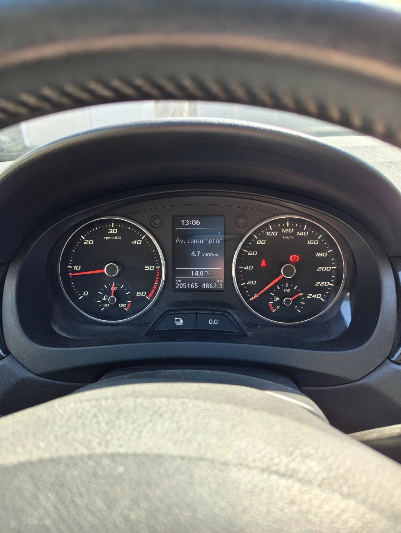 Seat Toledo 1.6TDI 105k.c, снимка 6 - Автомобили и джипове - 53783863