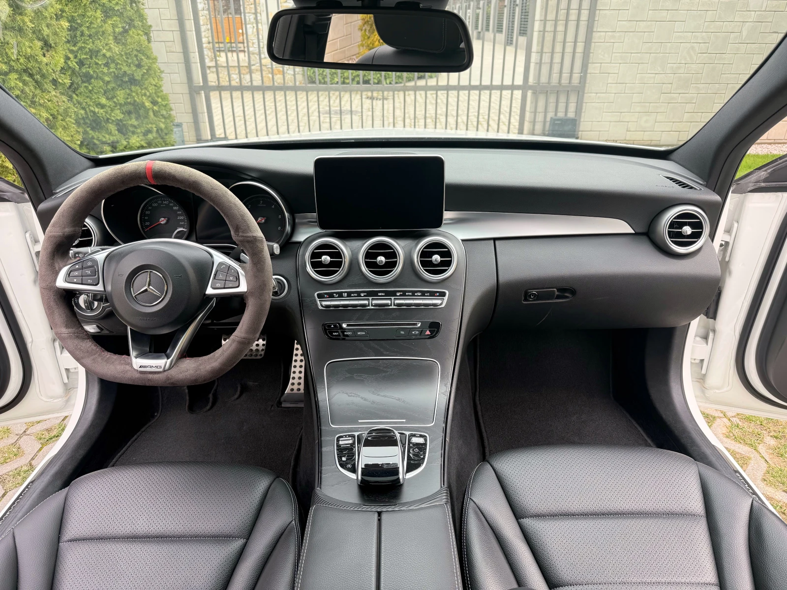 Mercedes-Benz C 220 d AMG* 9G-TRONIC* PANORAMA | Mobile.bg � ����������� 7