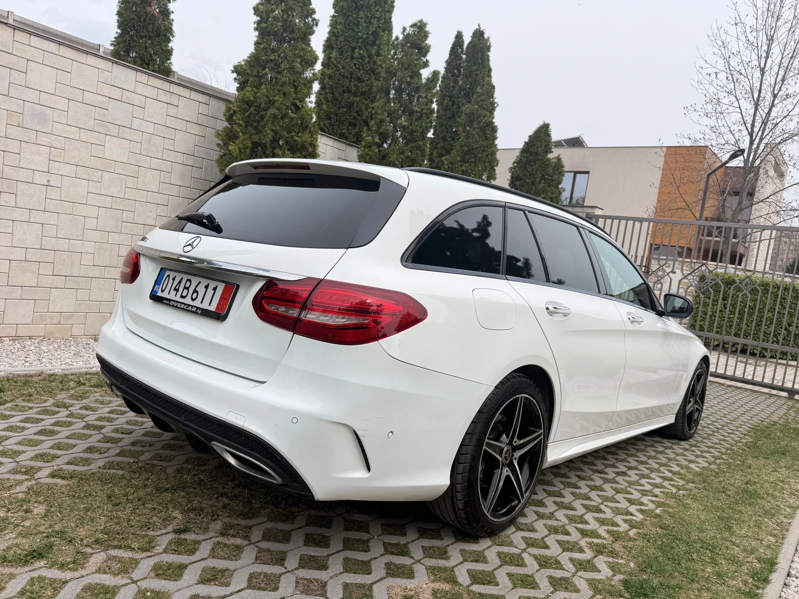 Mercedes-Benz C 220 d AMG* 9G-TRONIC* PANORAMA | Mobile.bg � ����������� 4