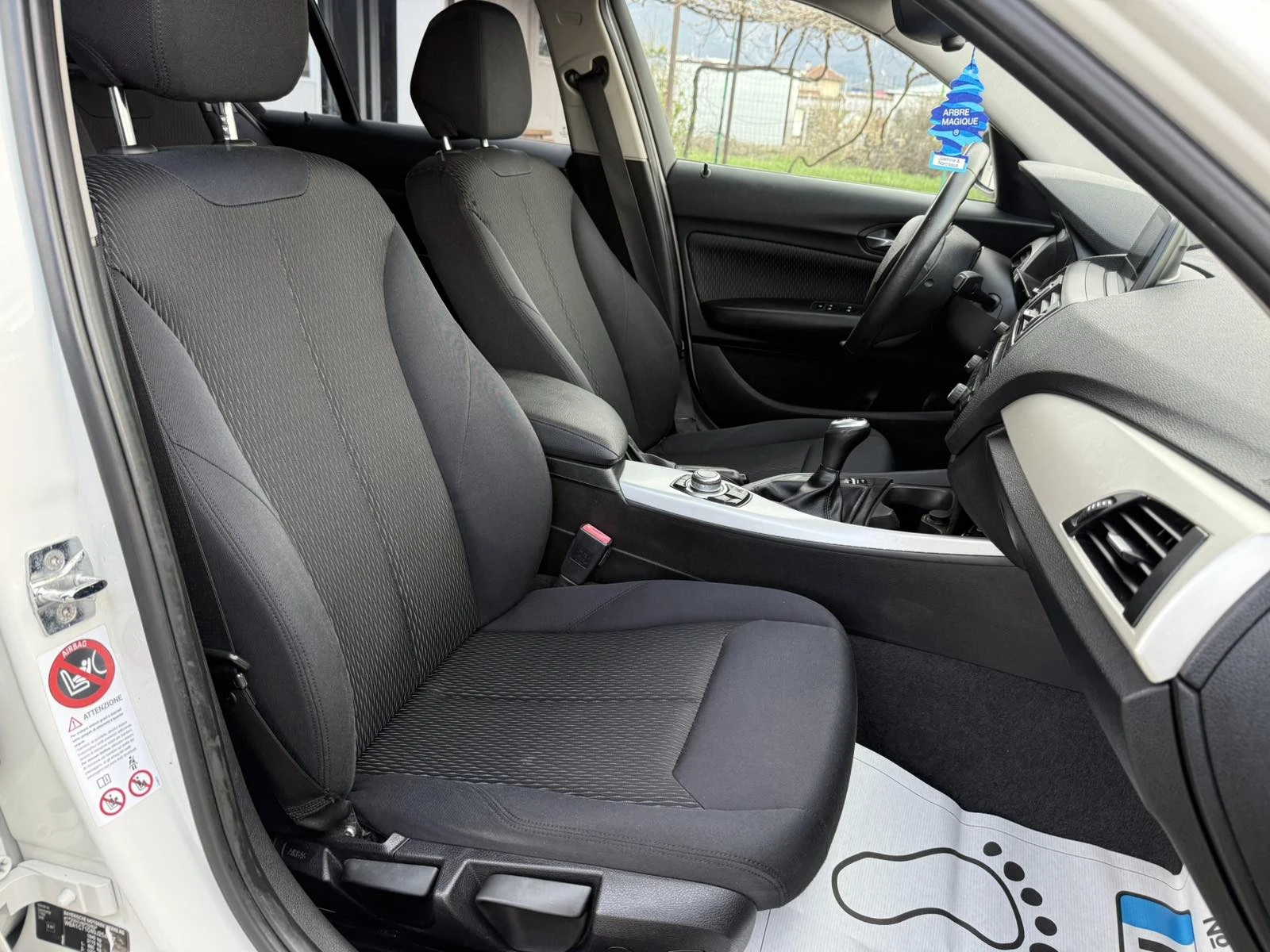 BMW 116 2.0D, снимка 13 - Автомобили и джипове - 54049694