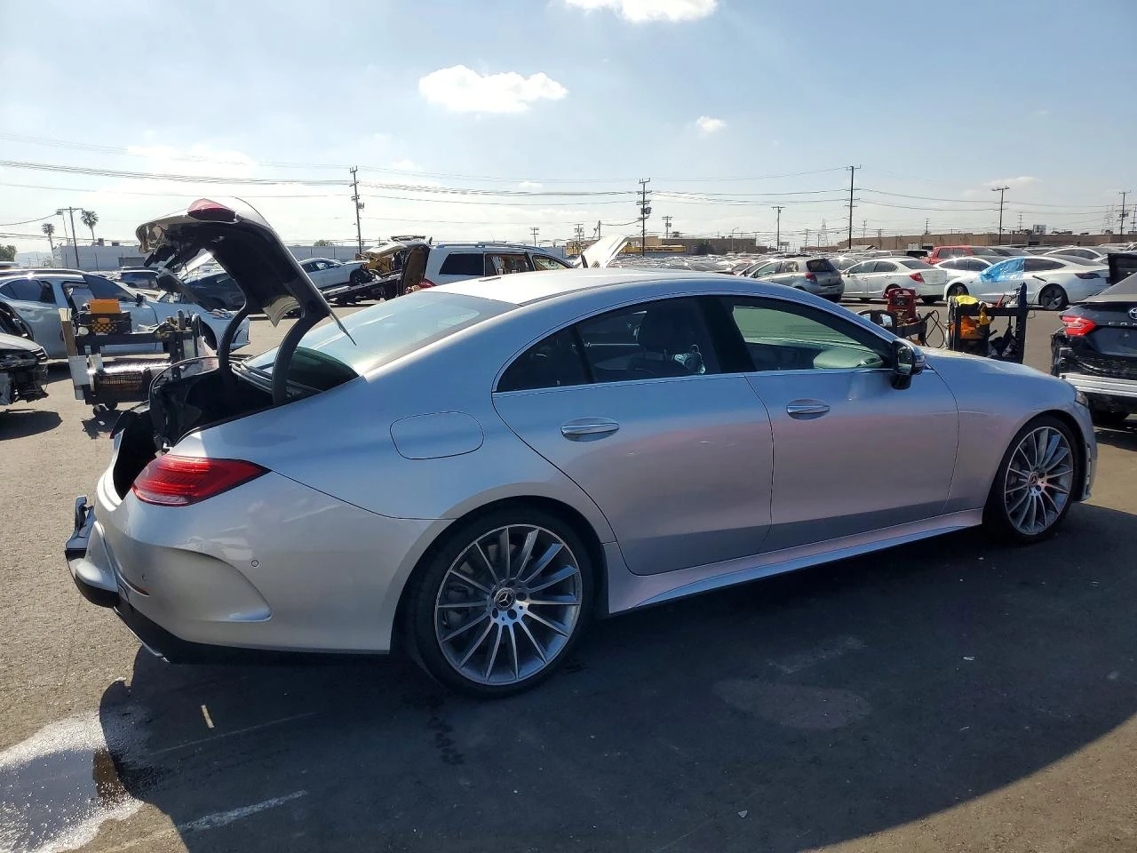 Mercedes-Benz CLS 450 * BURMESTER* ОБДУХВАНЕ* KEYLESS* ПОДГРЕВ* КАМЕРИ* , снимка 5 - Автомобили и джипове - 54150347