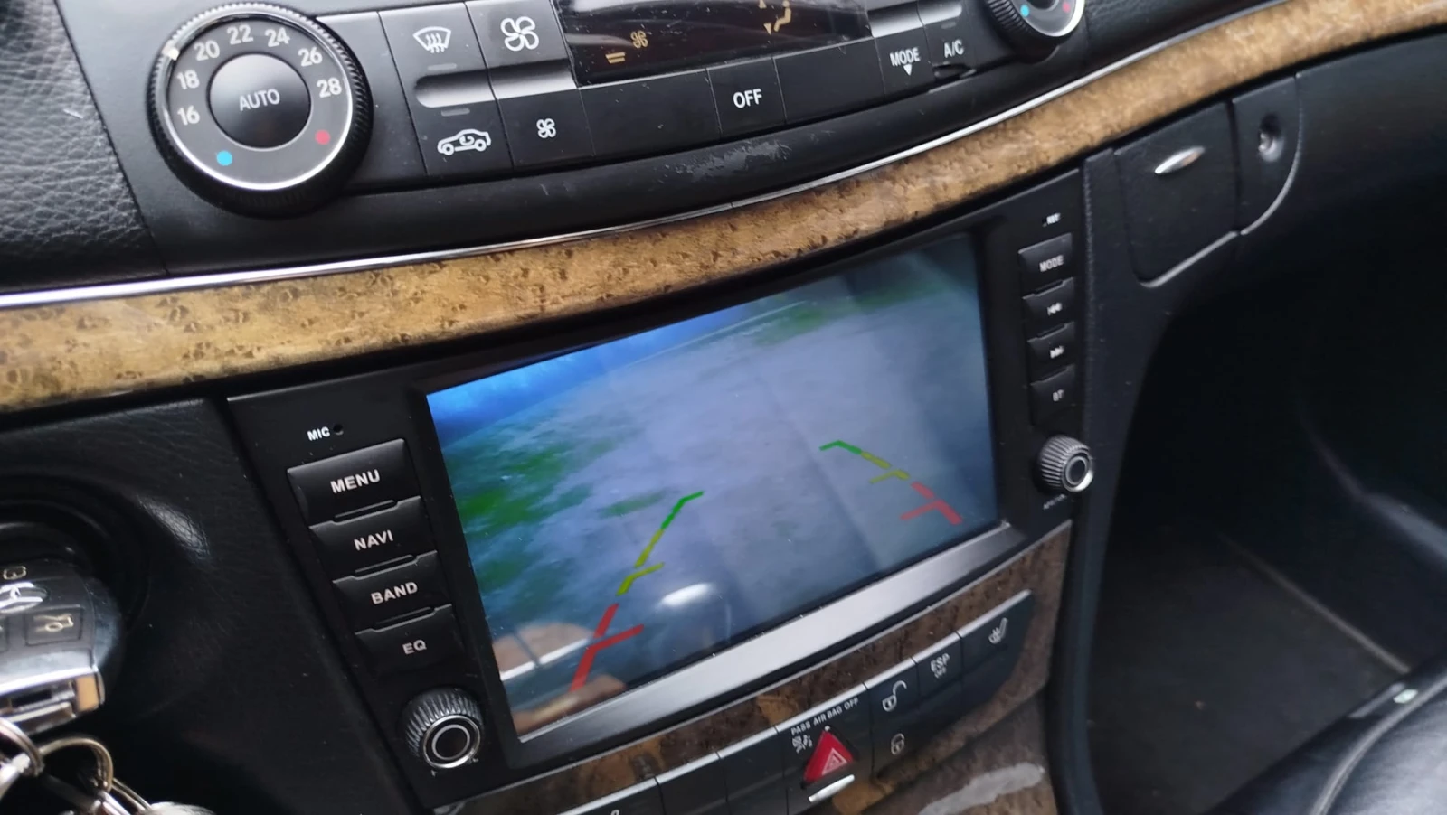 Mercedes-Benz E 280 Cdi, avantgarde, снимка 7 - Автомобили и джипове - 54168475