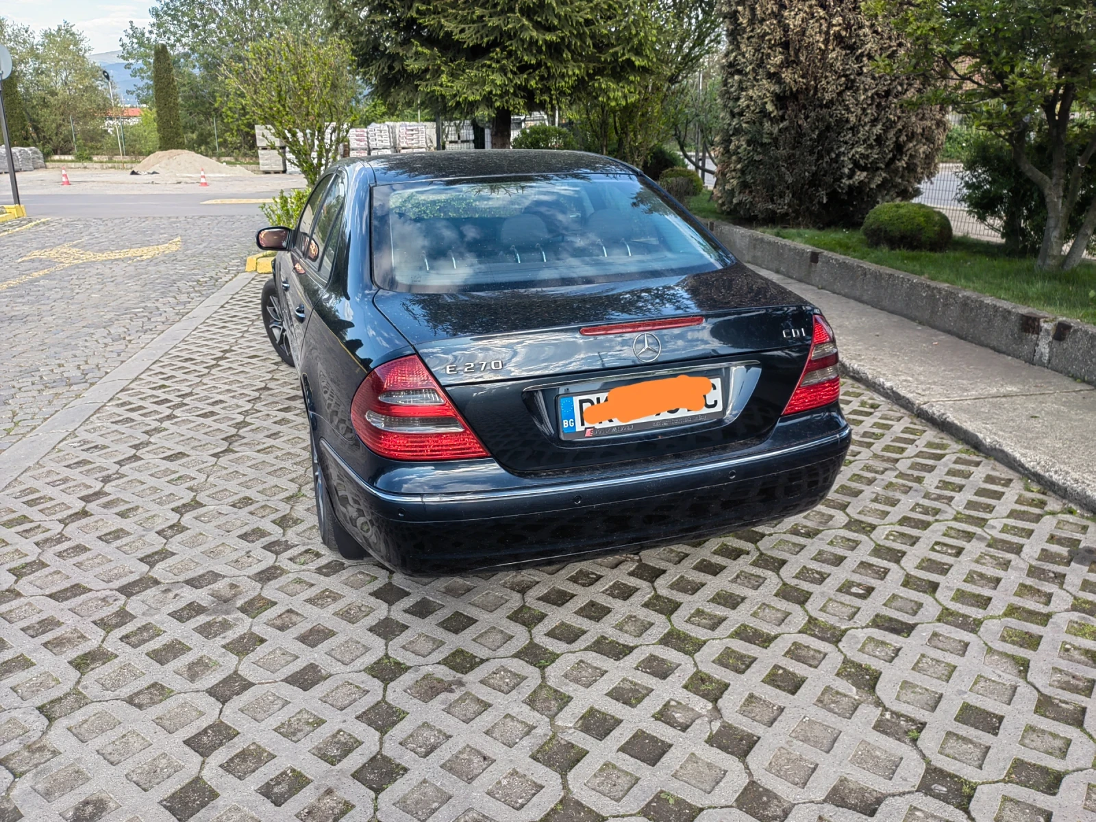 Mercedes-Benz E 270 W211 , снимка 2 - Автомобили и джипове - 54546088