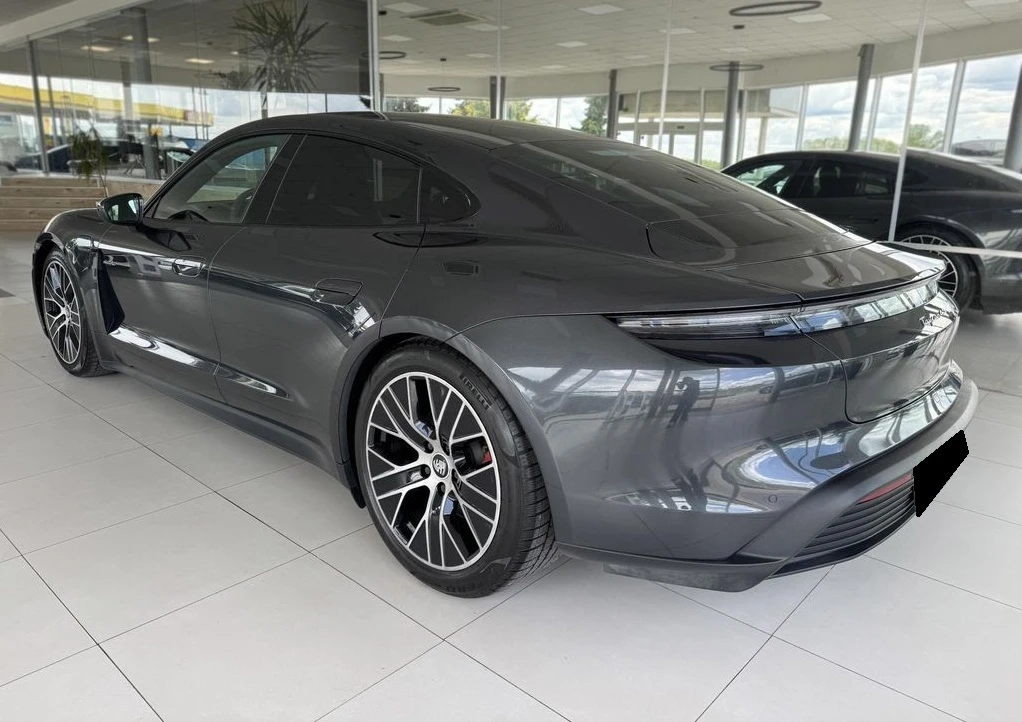 Porsche Taycan 4S, снимка 2 - Автомобили и джипове - 54675026