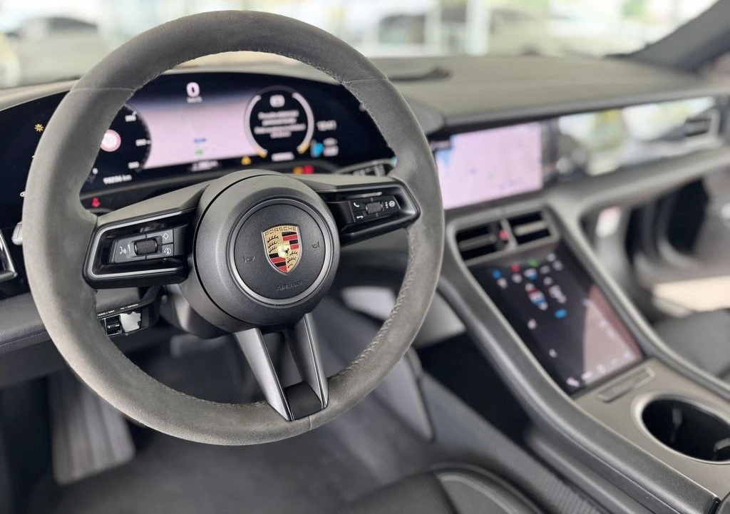 Porsche Taycan 4S, снимка 6 - Автомобили и джипове - 54675026