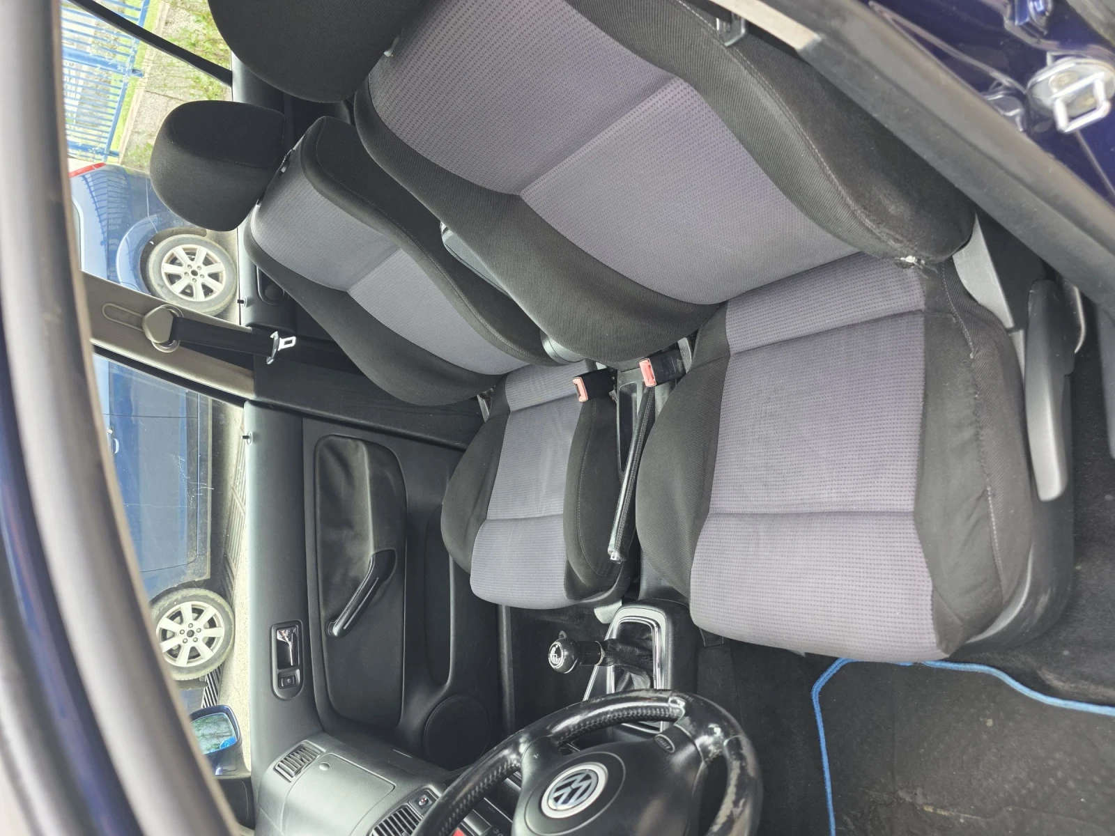 VW Golf 4, снимка 8 - Автомобили и джипове - 54898631