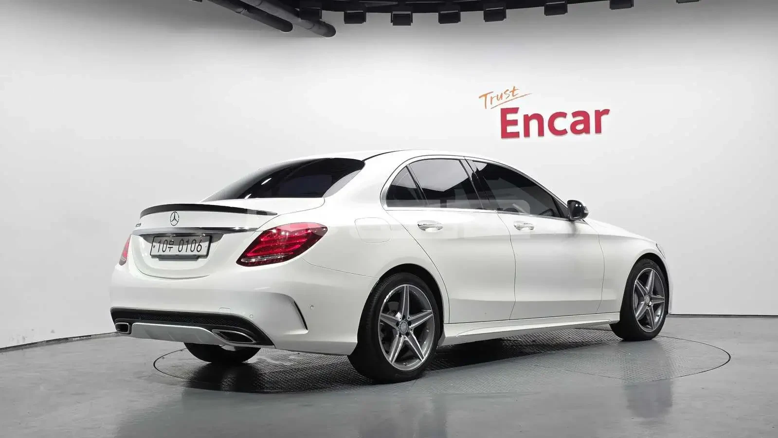 Mercedes-Benz C 200 4MATIC CAM/PANO/HEAD UP/TOP!!!, снимка 2 - Автомобили и джипове - 55089249