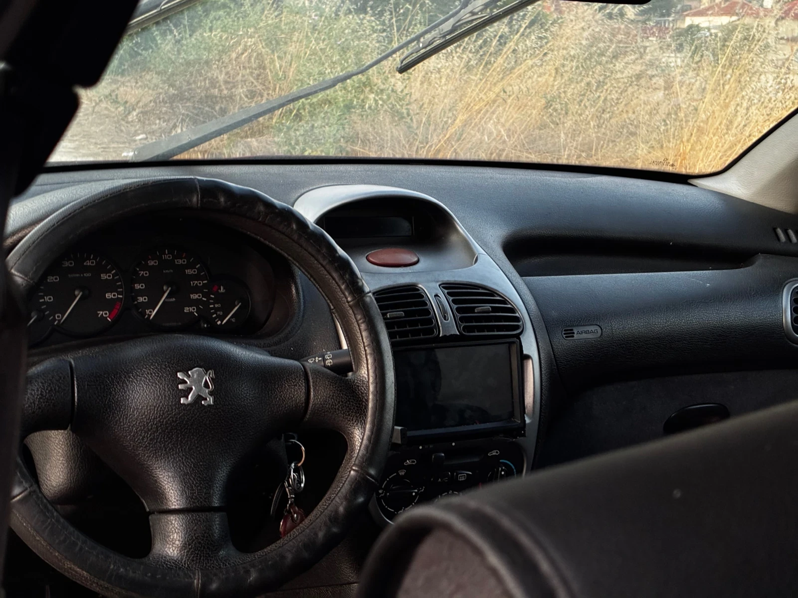 Peugeot 206, снимка 9 - Автомобили и джипове - 55417198