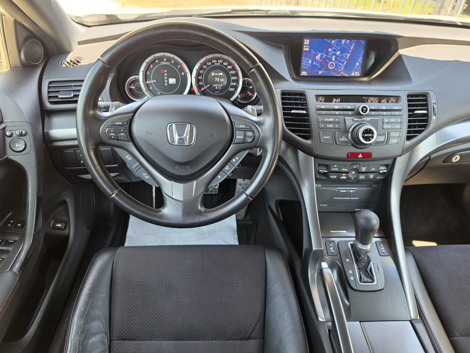 Honda Accord 2.4i-VTEC Type S, Lane Assist, Distronic+ , снимка 11 - Автомобили и джипове - 55482755