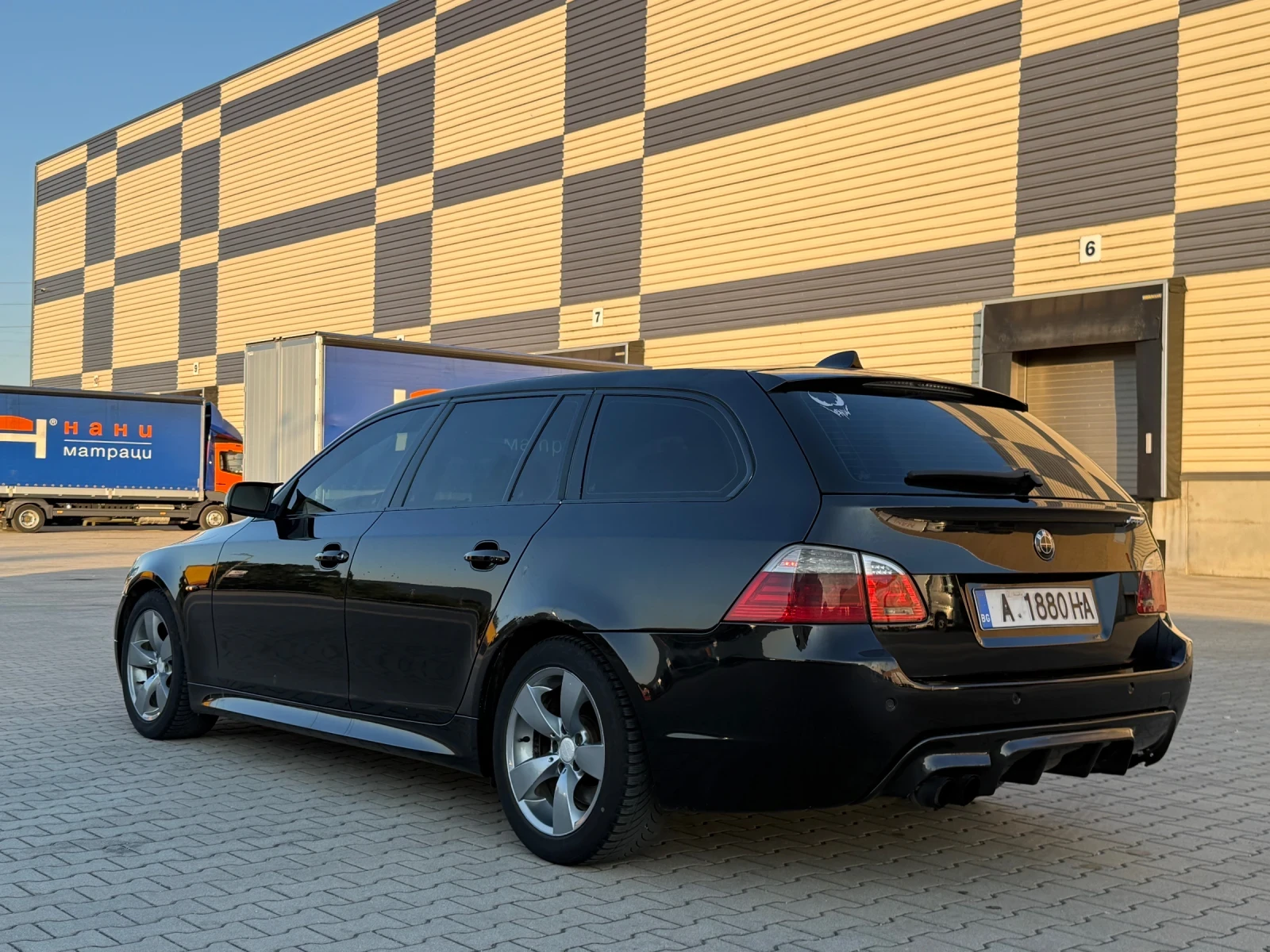 BMW 530 E61 LCI 235, снимка 4 - Автомобили и джипове - 55618438