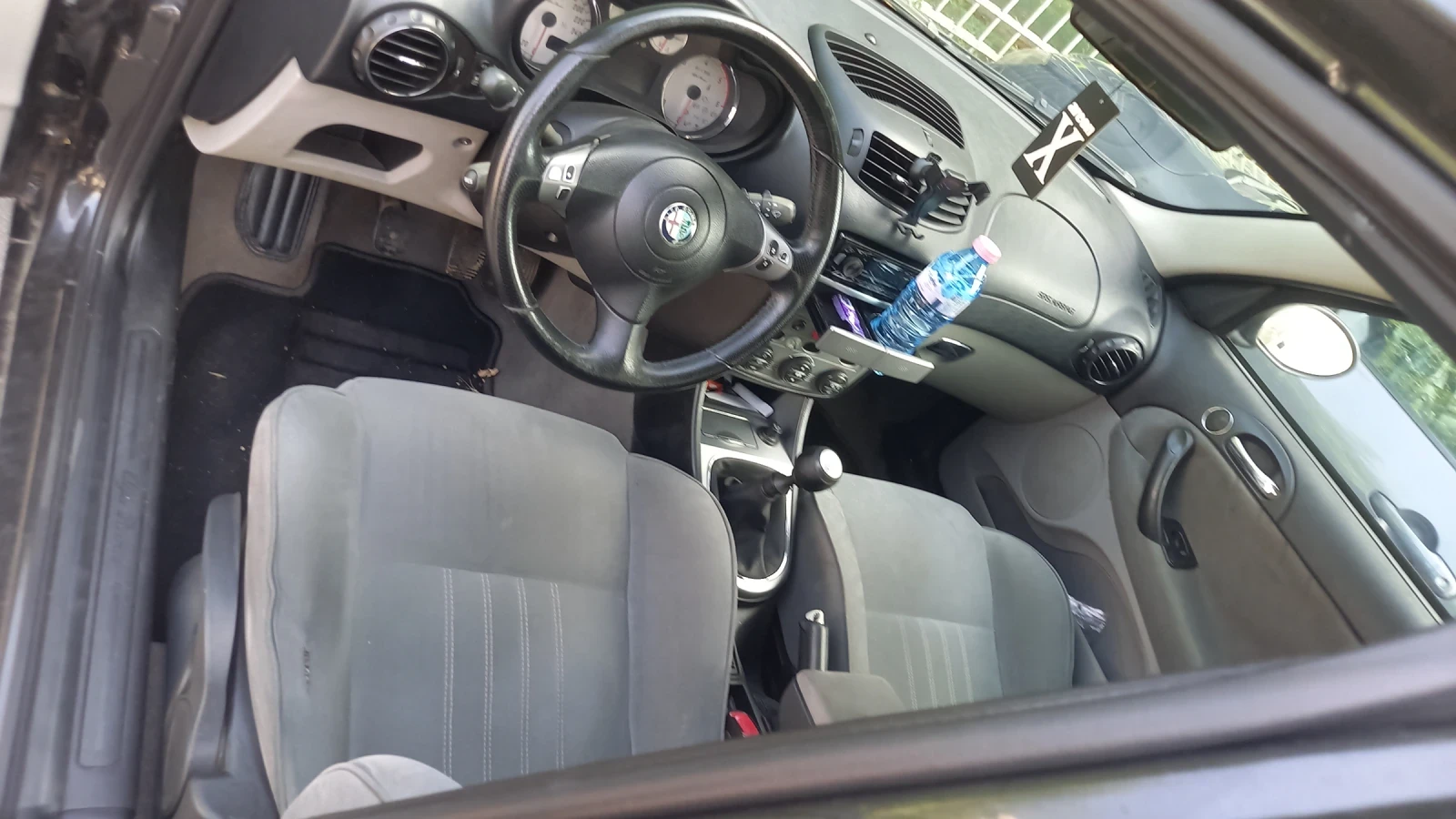 Alfa Romeo 147, снимка 4 - Автомобили и джипове - 55667740