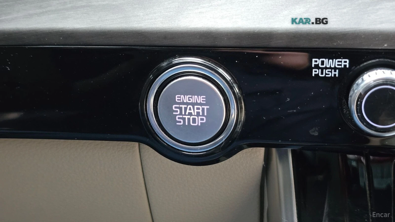 Kia Carnival DIESEL* SIGNATURE* 7 SEATER* ОБДУХ* ПАНО*  , снимка 10 - Автомобили и джипове - 55929150