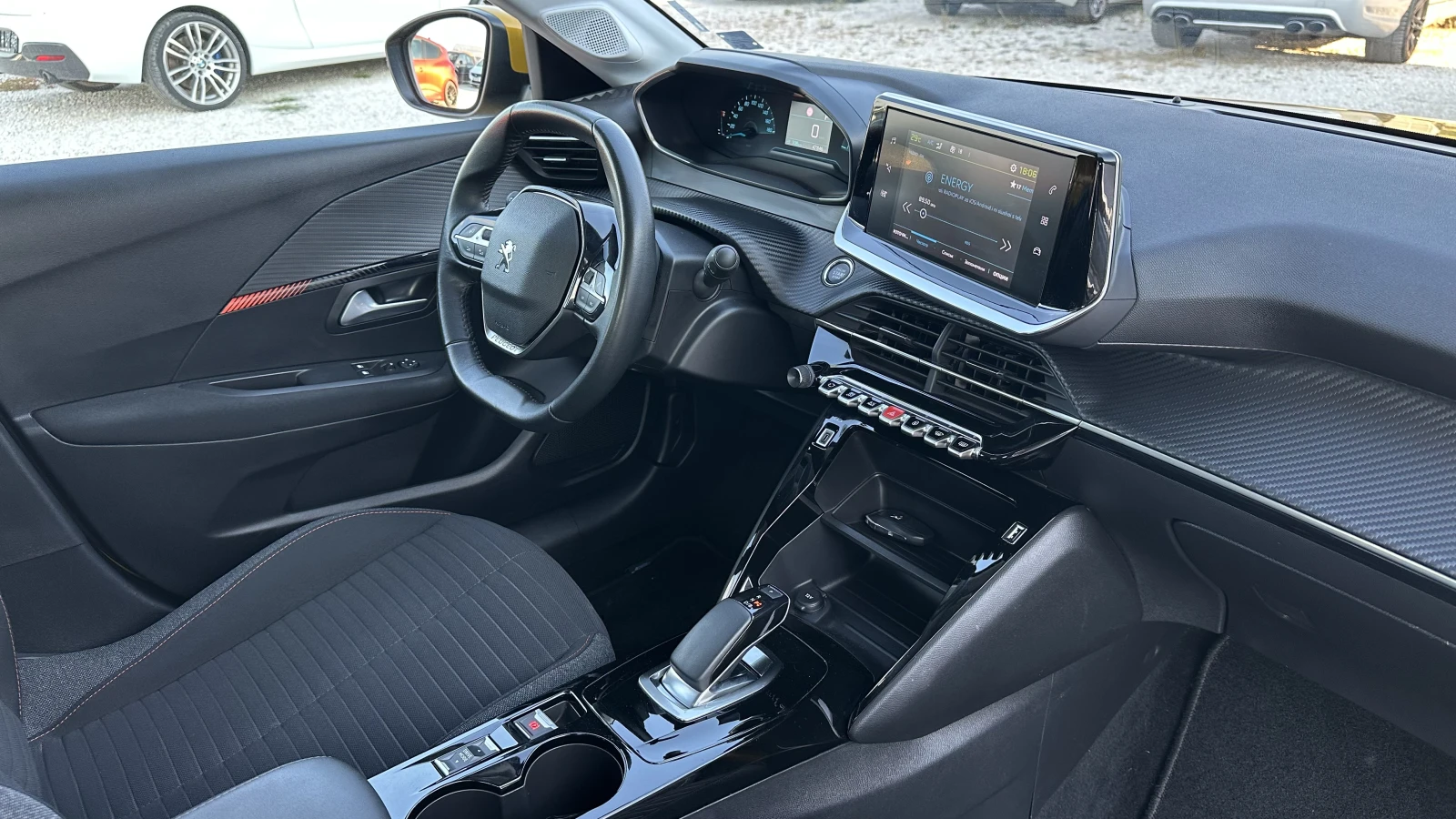 Peugeot 208 KEYLESS| ACTIVE PACK| NAVI, снимка 12 - Автомобили и джипове - 56118849