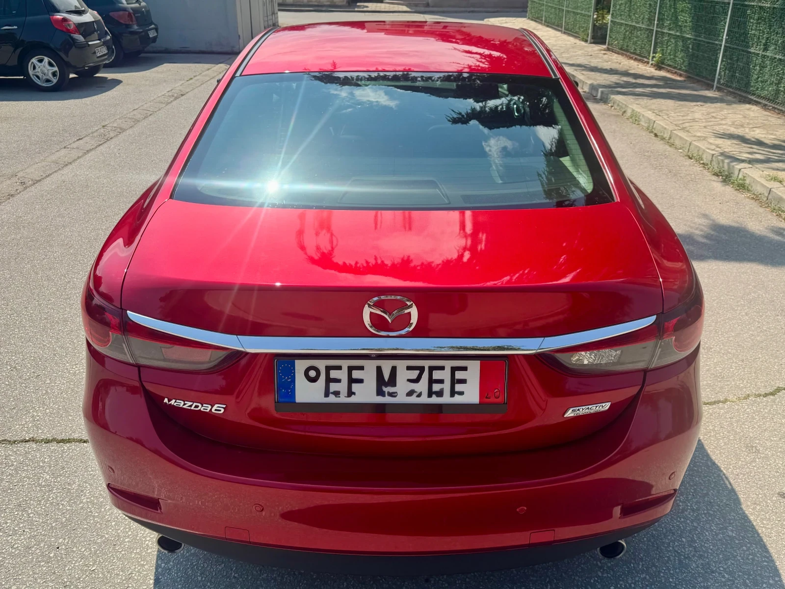 Mazda 6 2.2 D Exceed i-eloop, снимка 2 - Автомобили и джипове - 56403763