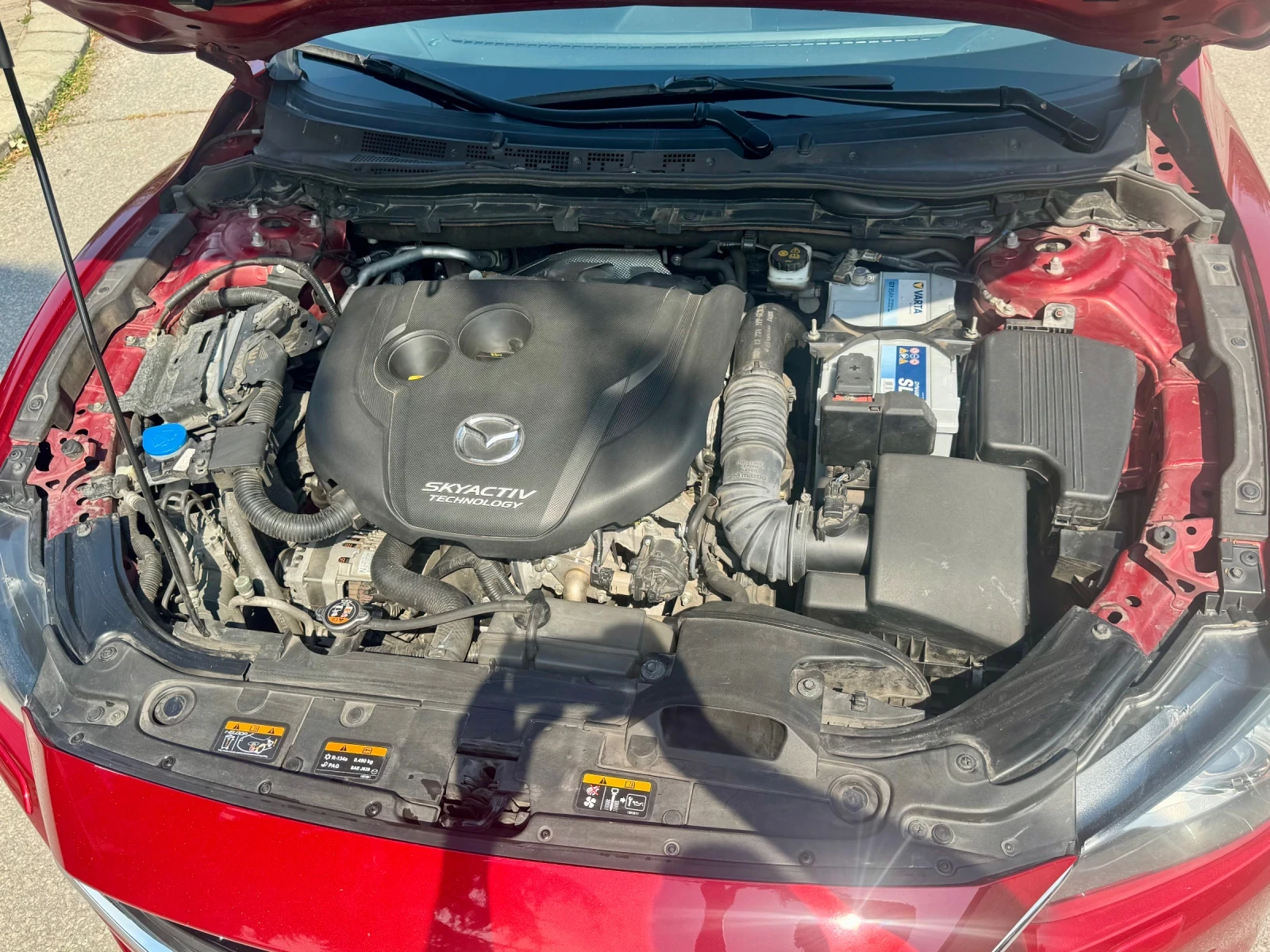 Mazda 6 2.2 D Exceed i-eloop, снимка 9 - Автомобили и джипове - 56403763