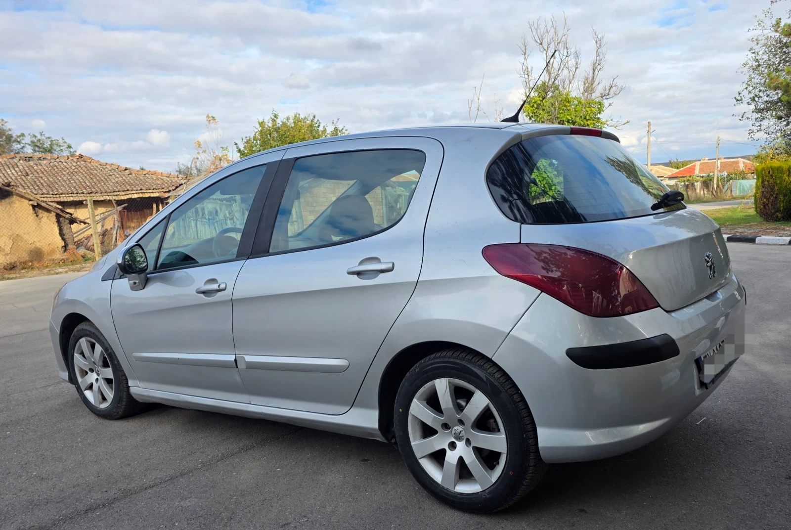 Peugeot 308 1.6HDI, снимка 6 - Автомобили и джипове - 56560595