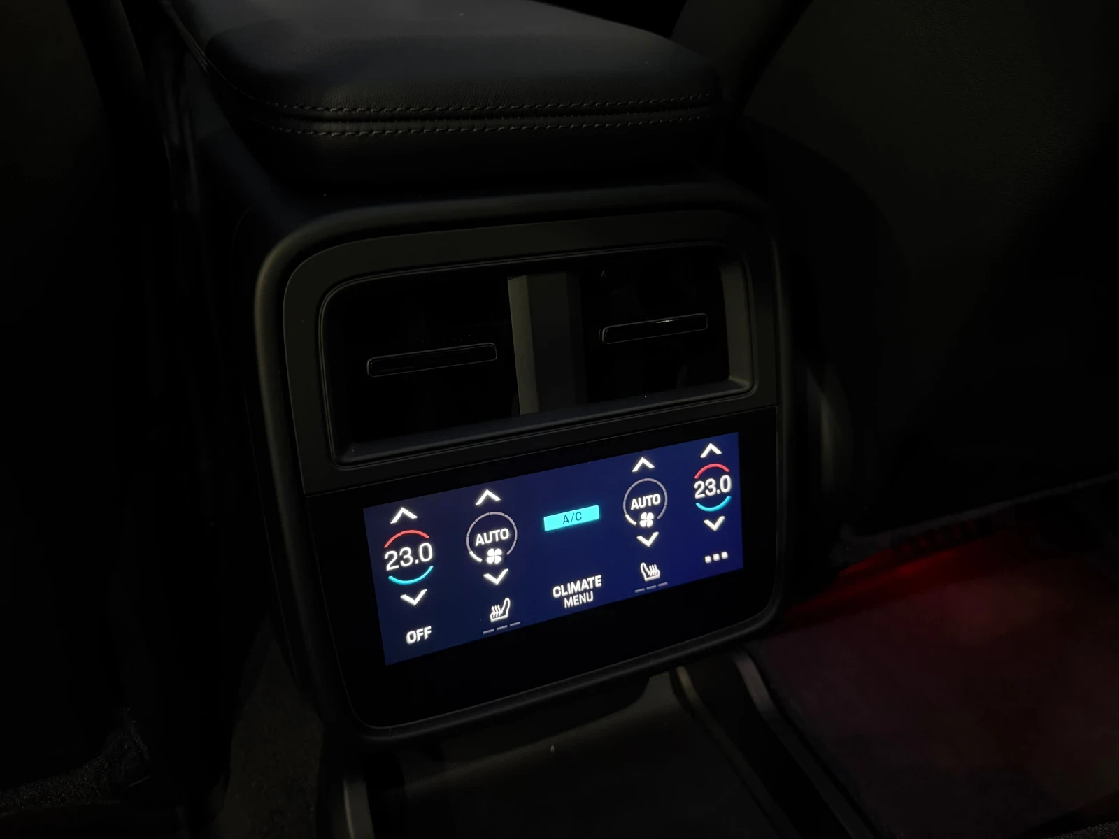 Porsche Taycan TURBO * FULL ������ * BOSE * �������� * �������� | Mobile.bg � ����������� 7
