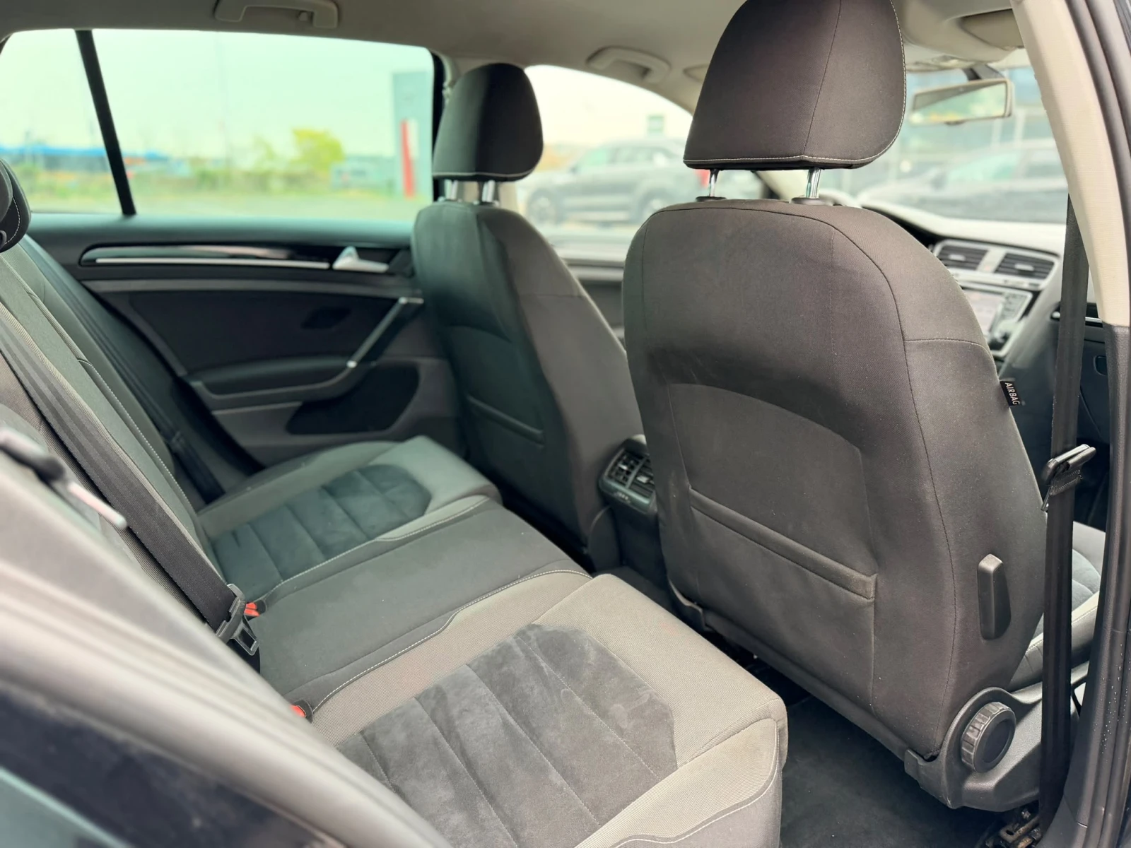 VW Golf 2.0TDI R-Line ��������� ������ ��������� ��190���� | Mobile.bg � ����������� 11
