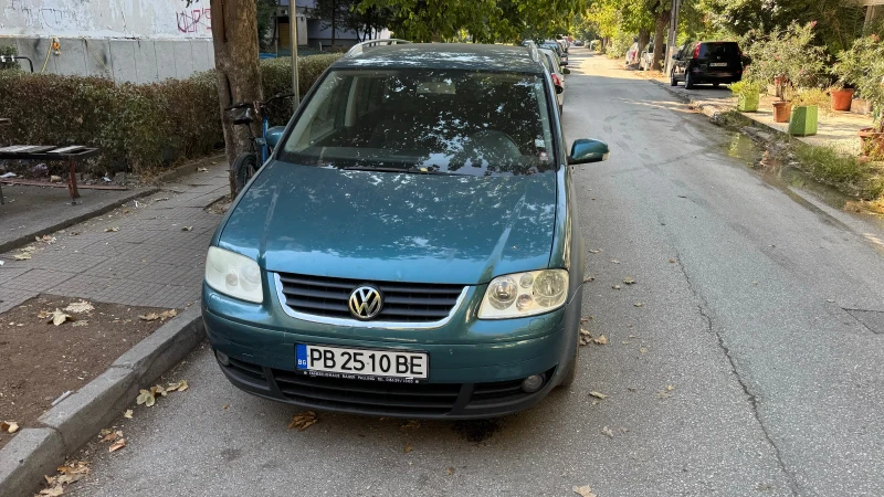 VW Touran, снимка 1 - Автомобили и джипове - 47389292