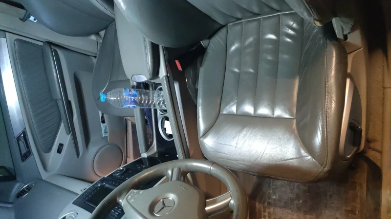 Mercedes-Benz ML 320, снимка 7 - Автомобили и джипове - 51269449