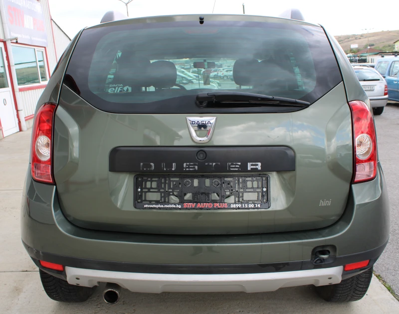 Dacia Duster 1.6 benzin/gas, снимка 6 - Автомобили и джипове - 51810281