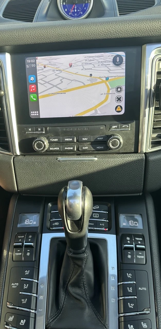 Porsche Macan 2.0, снимка 6 - Автомобили и джипове - 53582299