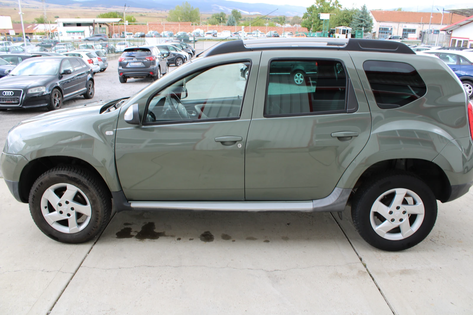 Dacia Duster 1.6 benzin/gas - изображение 8