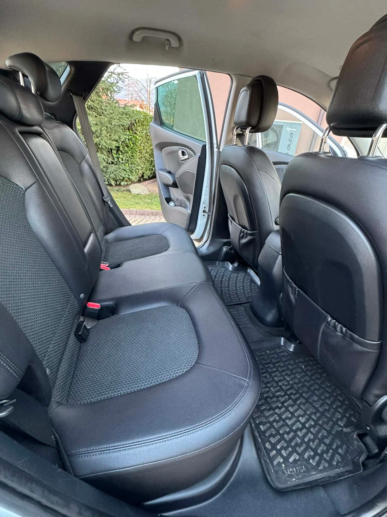 Hyundai IX35, снимка 5 - Автомобили и джипове - 53840745