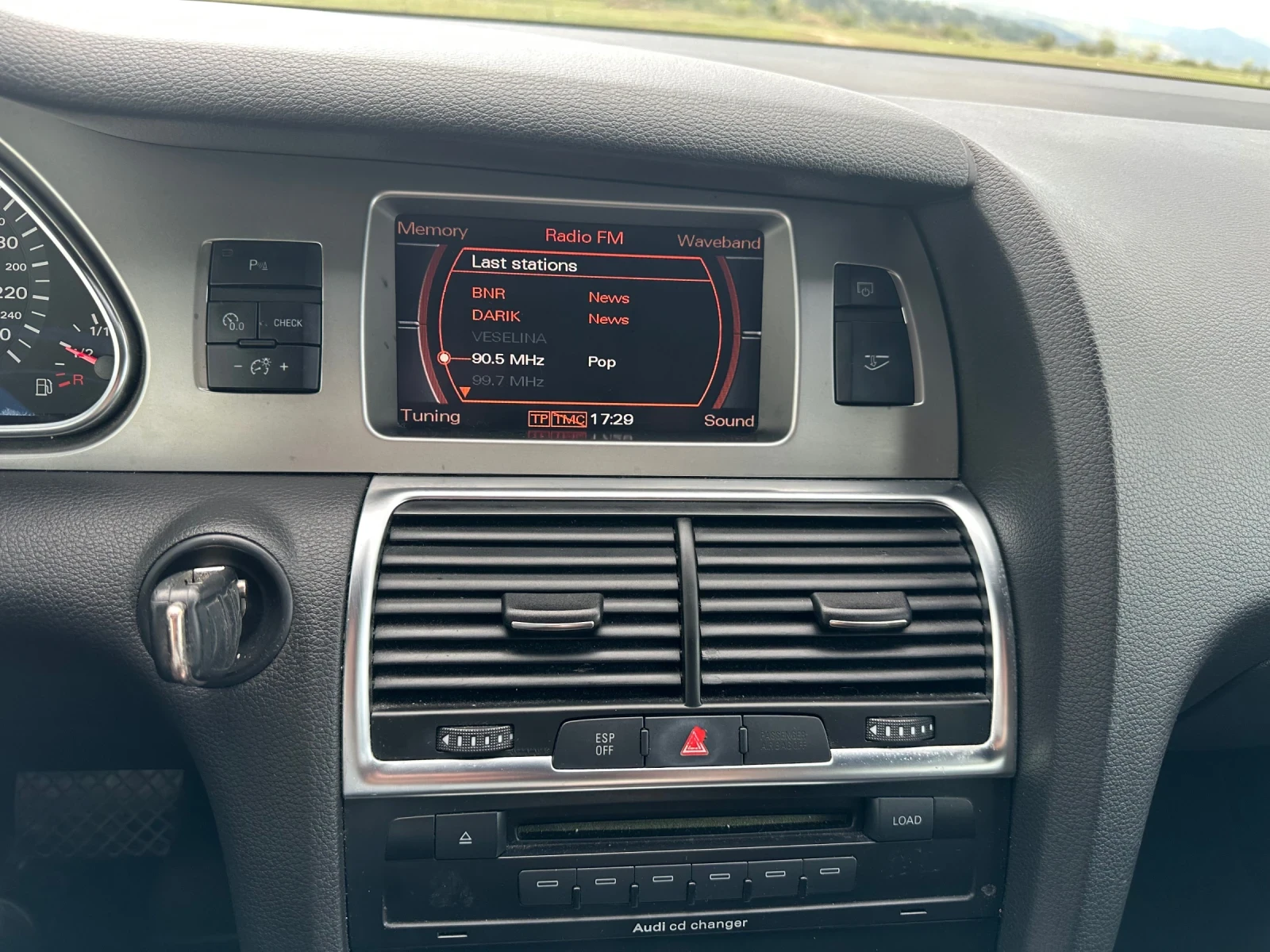 Audi Q7 3.0, снимка 10 - Автомобили и джипове - 54487121