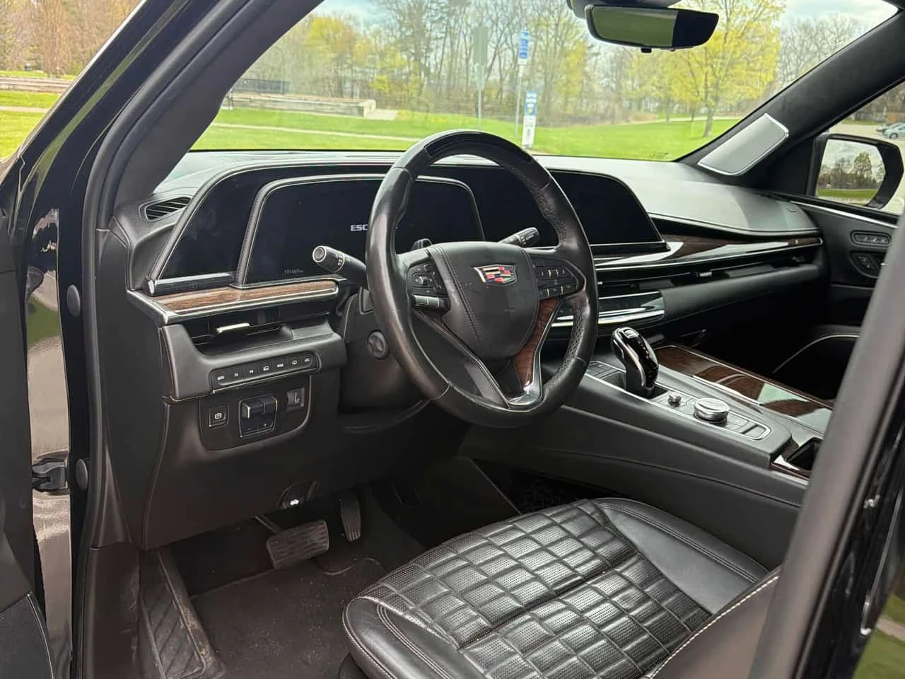 Cadillac Escalade Platinum/КОЖА/ПОДГРЕВ /2 КЛЮЧА/ФИНАНСИРАНЕ, снимка 6 - Автомобили и джипове - 54565627
