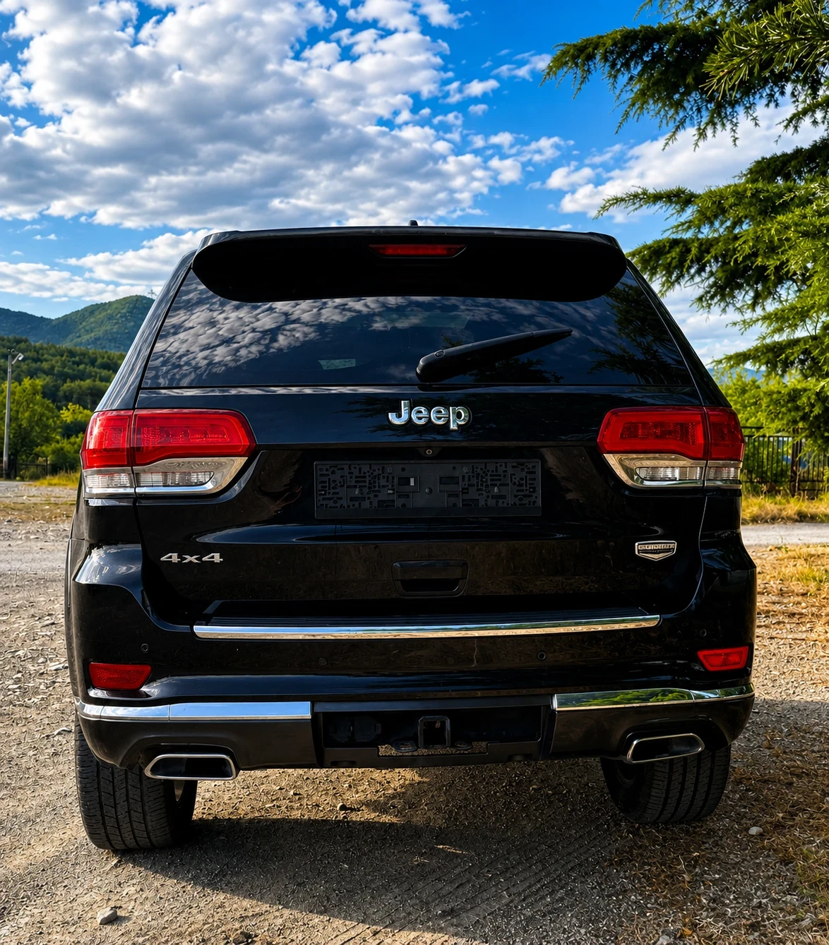 Jeep Grand cherokee Jeep Grand Cherokee Summit 5.7 HEMI V8 4x4 , снимка 7 - Автомобили и джипове - 55595199