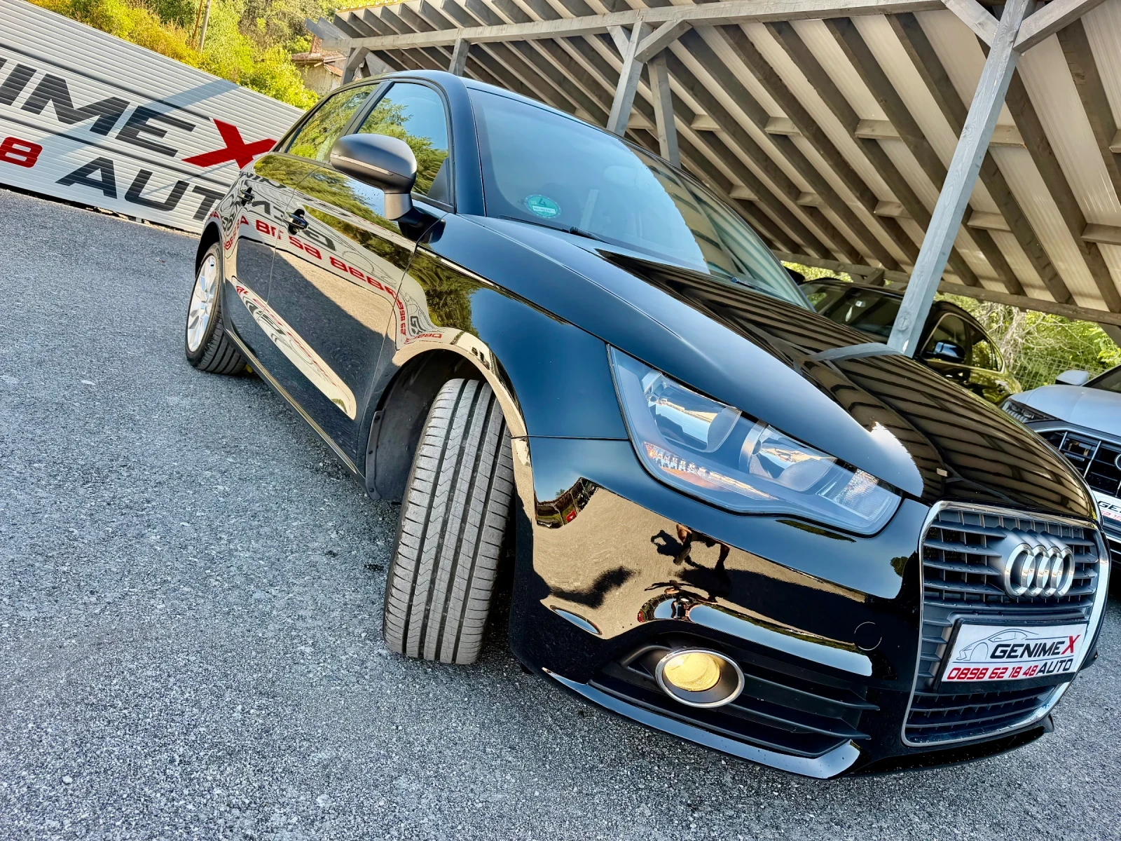Audi A1 1.6TDI* KOJA* NAVI REALNI KM* , снимка 3 - Автомобили и джипове - 55955199