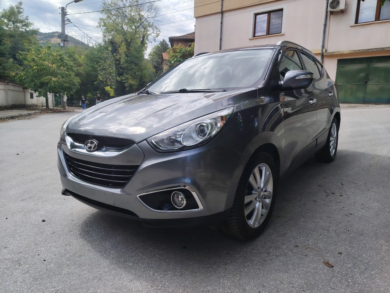 Hyundai IX35 2.0 CRDI 184 кс 4х4, снимка 6 - Автомобили и джипове - 56053706