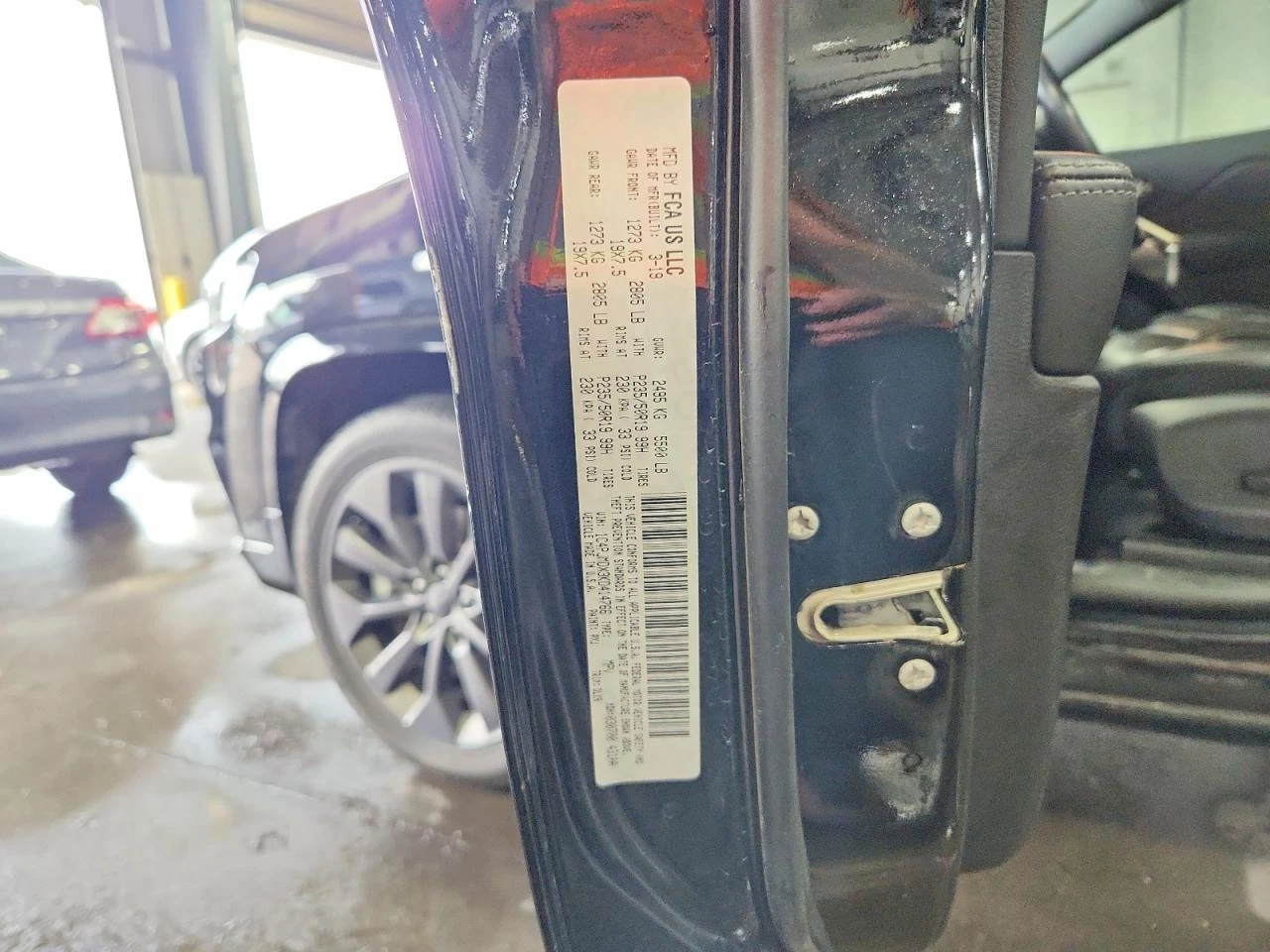 Jeep Cherokee 3.2l Limited, снимка 13 - Автомобили и джипове - 56202830