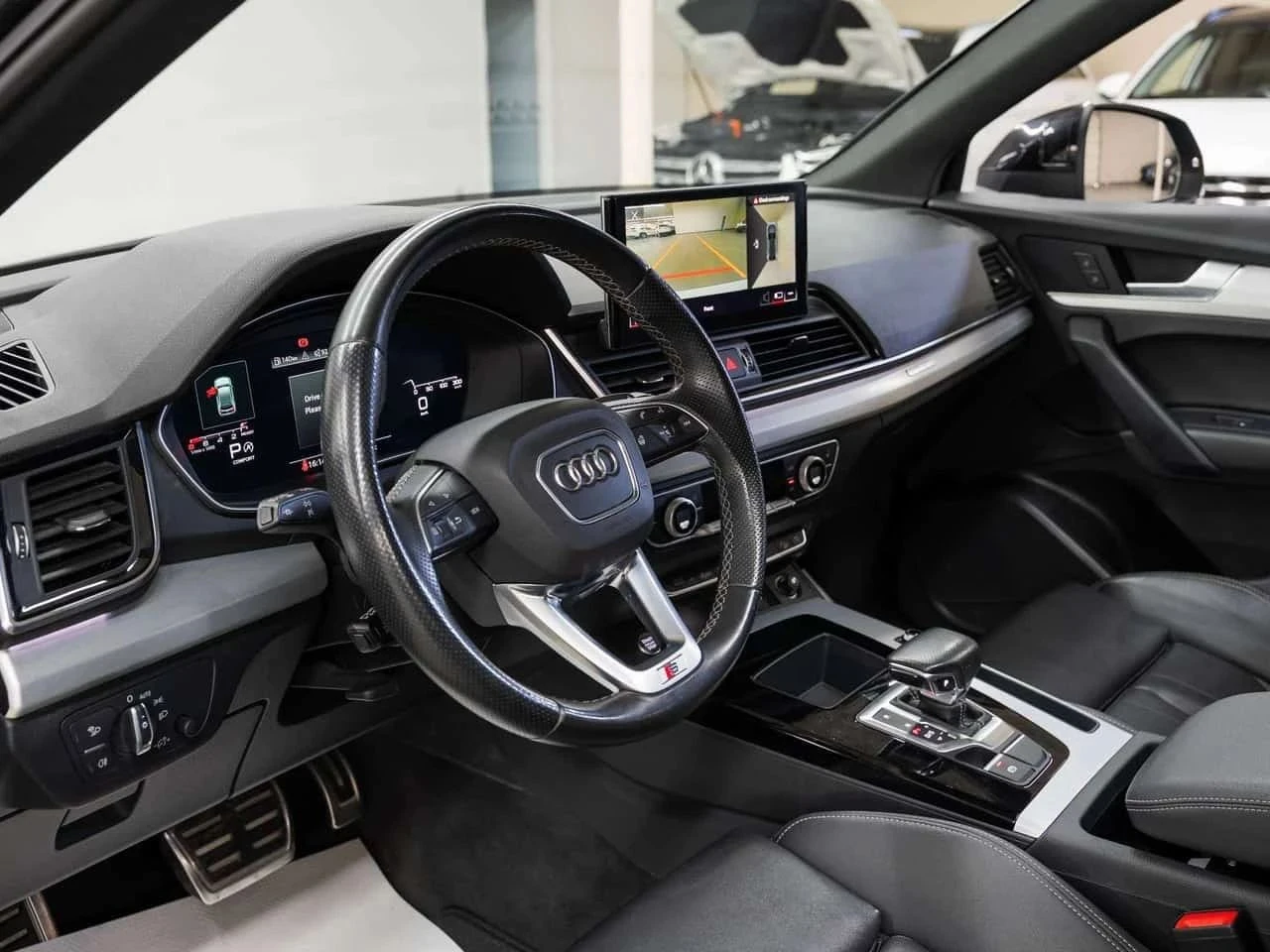 Audi Q5, снимка 13 - Автомобили и джипове - 56724624