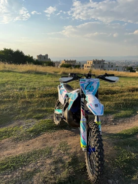 ����� �� �������� �� Husqvarna TE 300 TSP, �����, ������