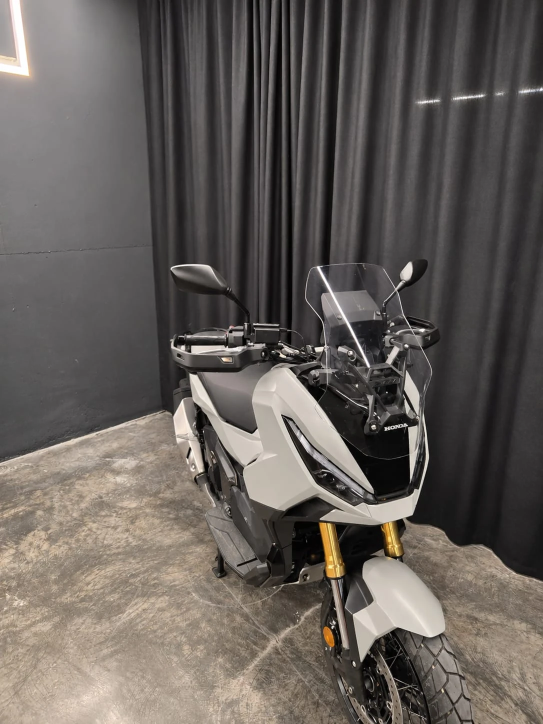 Honda X-ADV, снимка 4 - Мотоциклети и мототехника - 56660256