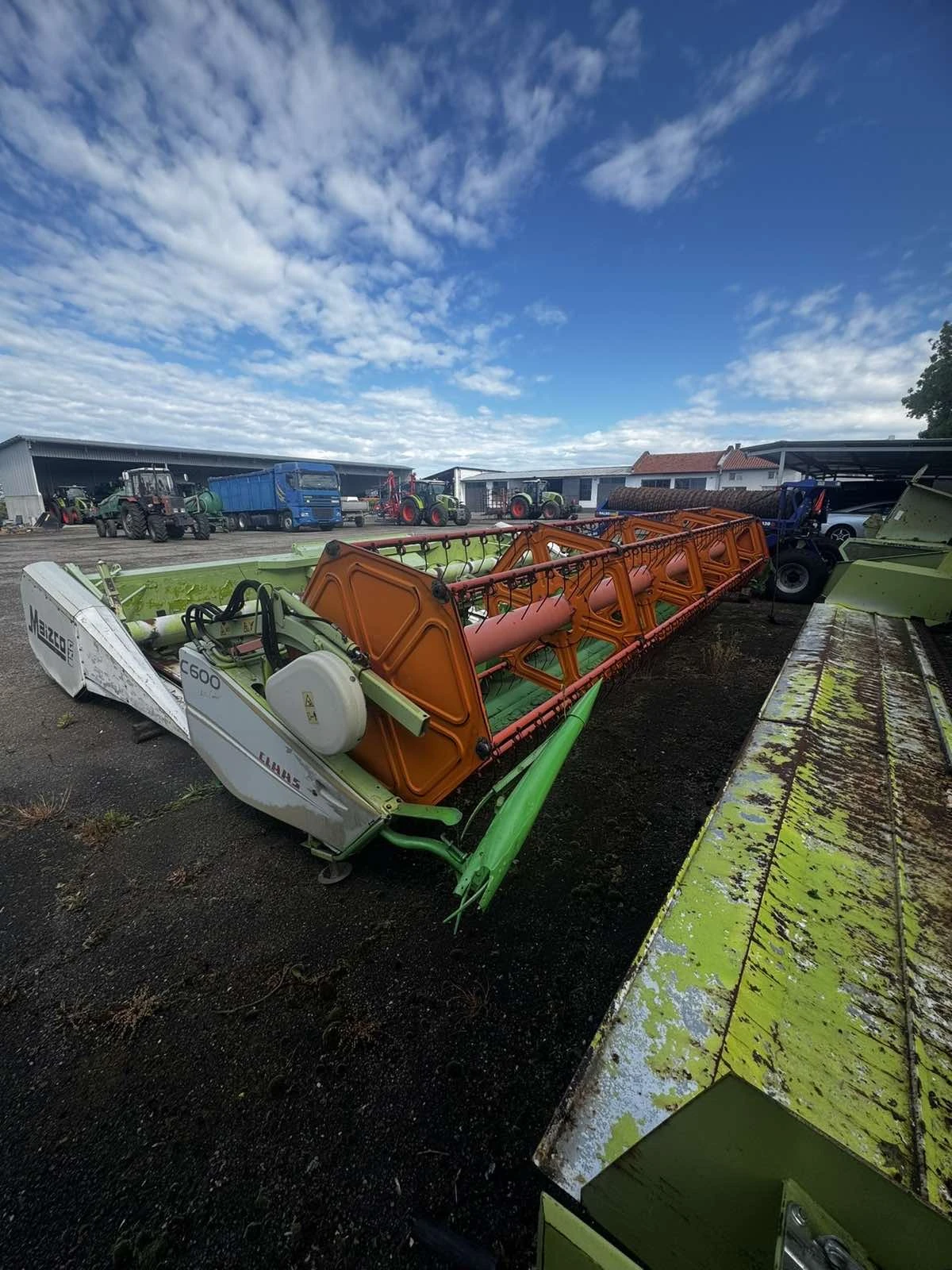 Комбайн Claas TUCANO 430 + C600 + ТАВА ЗА РАПИЦА ЛИЗИНГ, снимка 7 - Селскостопанска техника - 54598223