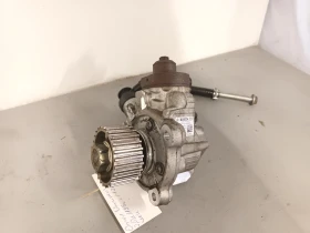 Гнп,горивна помпа опел инсигния 2.0д 4х4 