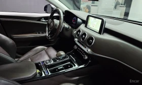 Kia Stinger 3.3 GT* ПОДГРЕВ* ОБДУХВАНЕ* КАМЕРА* КРАЙНА ЦЕНА* , снимка 8