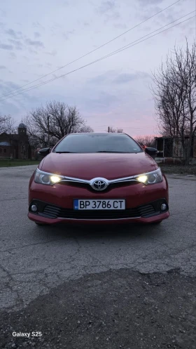Toyota Auris 1.2Д4Т, снимка 2