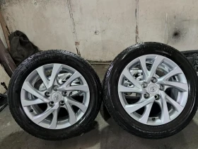 Toyota Auris 1.2Д4Т, снимка 10